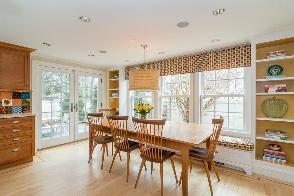 3 Auburn Road Wellesley, MA 02481 - Photo 5 of 29