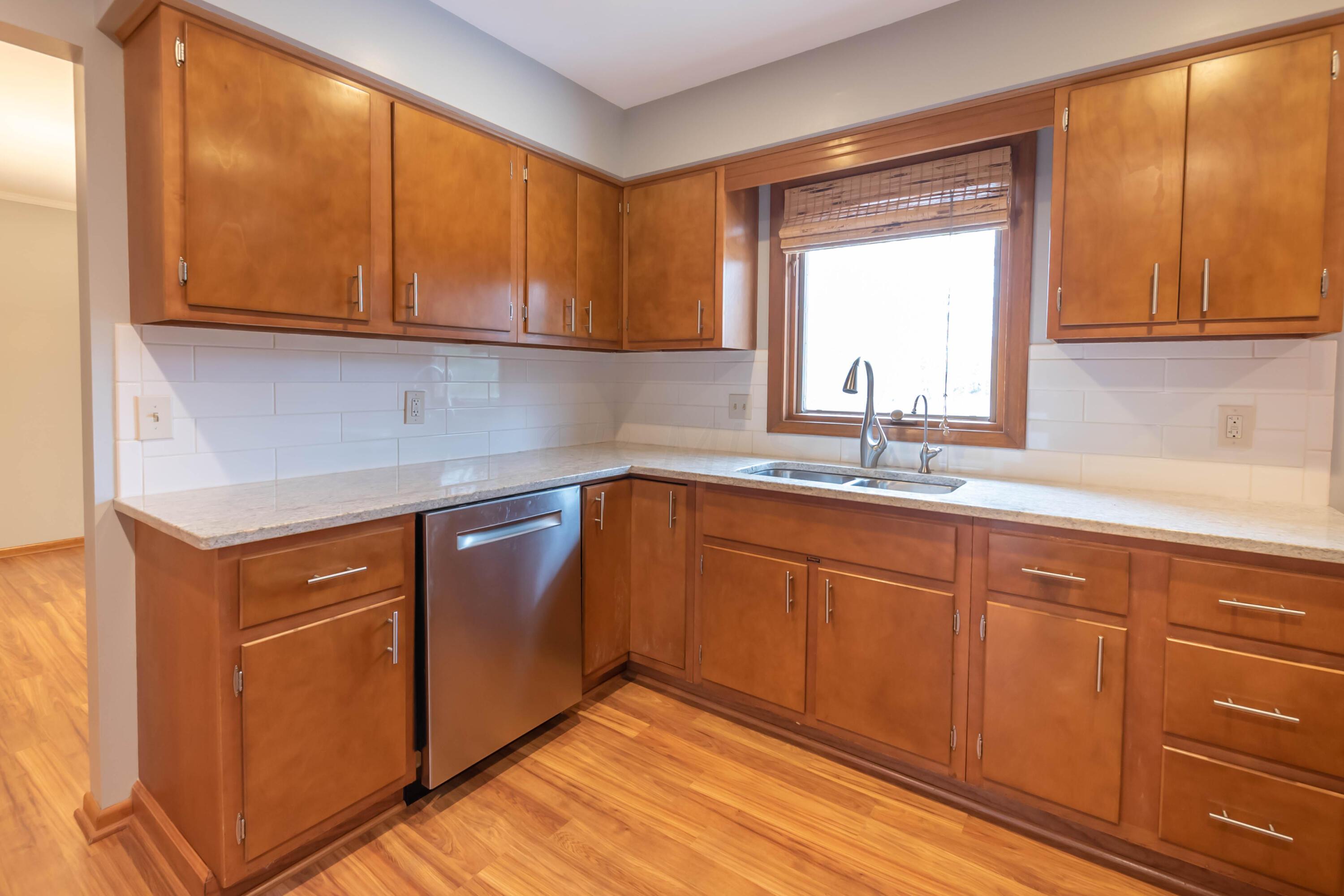 1089 Cole Road Galloway, OH 43119 - Photo 8 of 31 DSC_4267