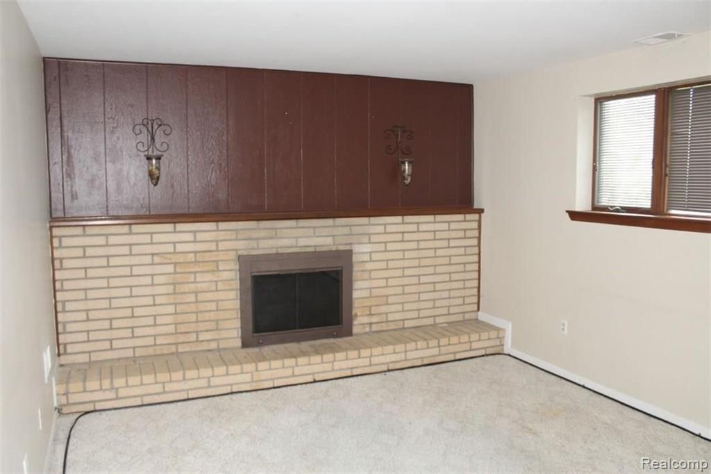 1567 Rustic Ridge Road Canton, MI 48188 - Photo 15 of 27