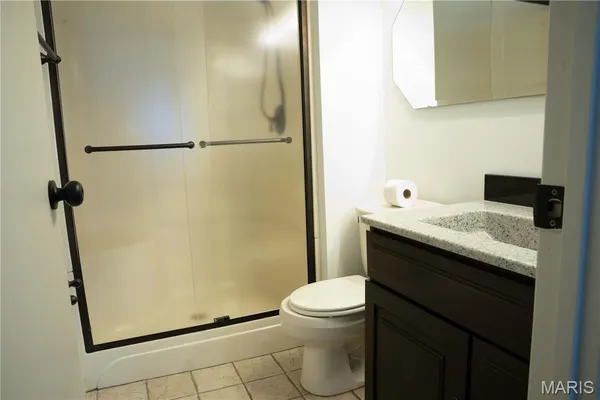 $214,900 | 1618 Ventnor Place, Florissant, MO 63031