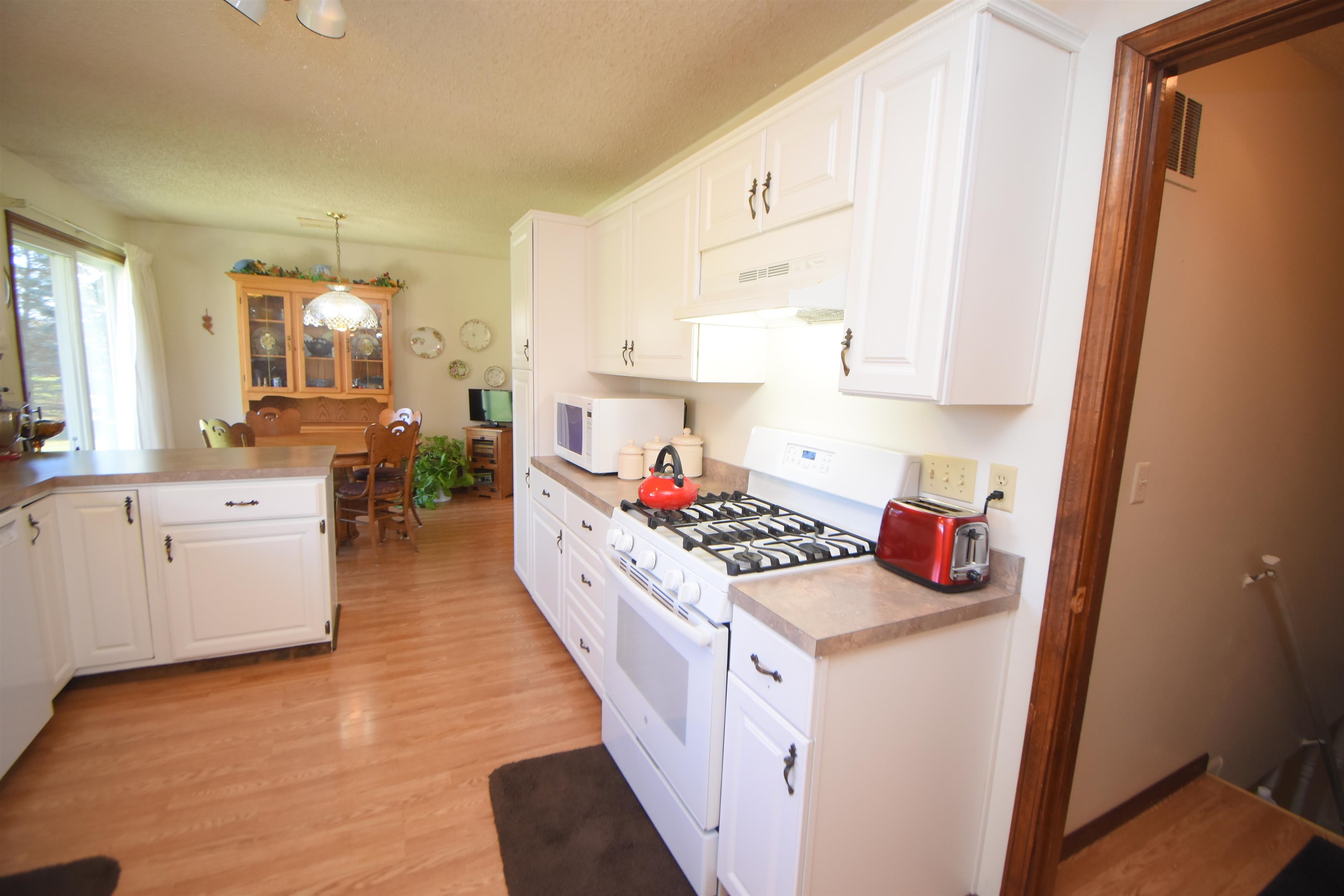 3433 Ines Durand, MI 48429 - Photo 22 of 36 50094562-21.JPG
