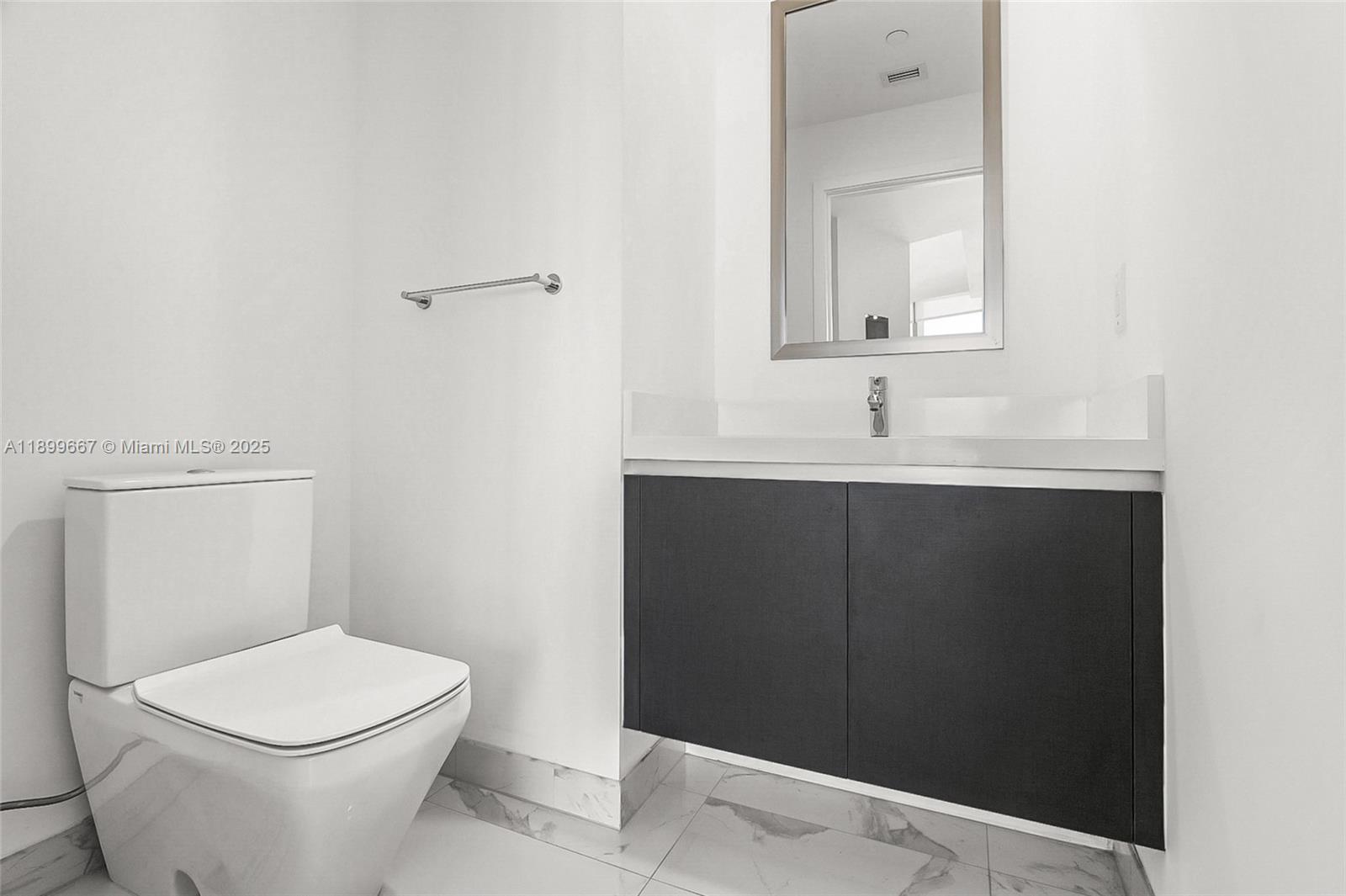 851 Northeast 1st Avenue, Unit 2802 Miami, FL 33132 - Photo 19 of 59