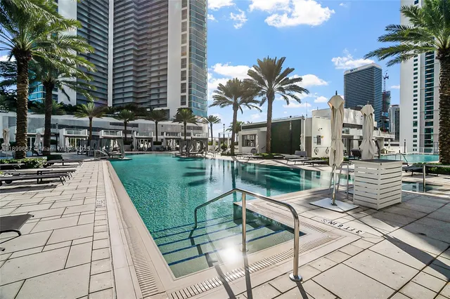 $635,000 | 851 Northeast 1st Avenue, Unit 2802, Miami, FL 33132