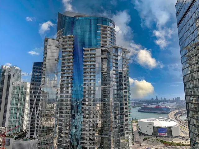 $635,000 | 851 Northeast 1st Avenue, Unit 2802, Miami, FL 33132