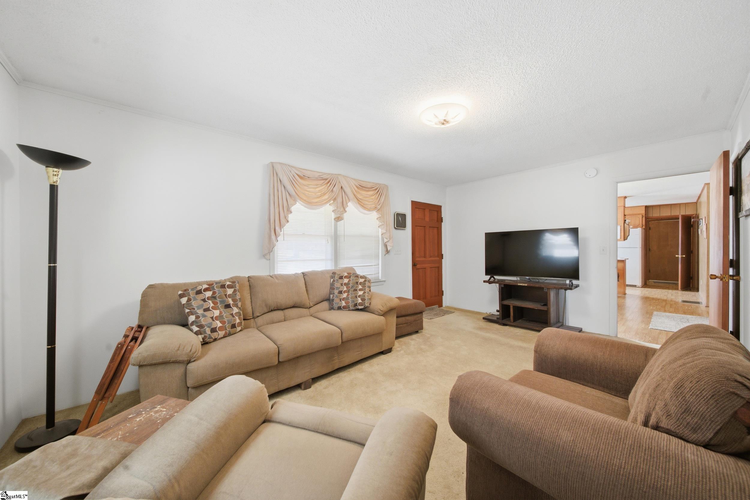 555 Bishop Road Union, SC 29379 - Photo 7 of 26