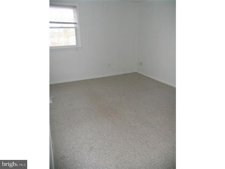 10778 Lockart Road Philadelphia, PA 19116 - Photo 15 of 25 Gallery Image 15