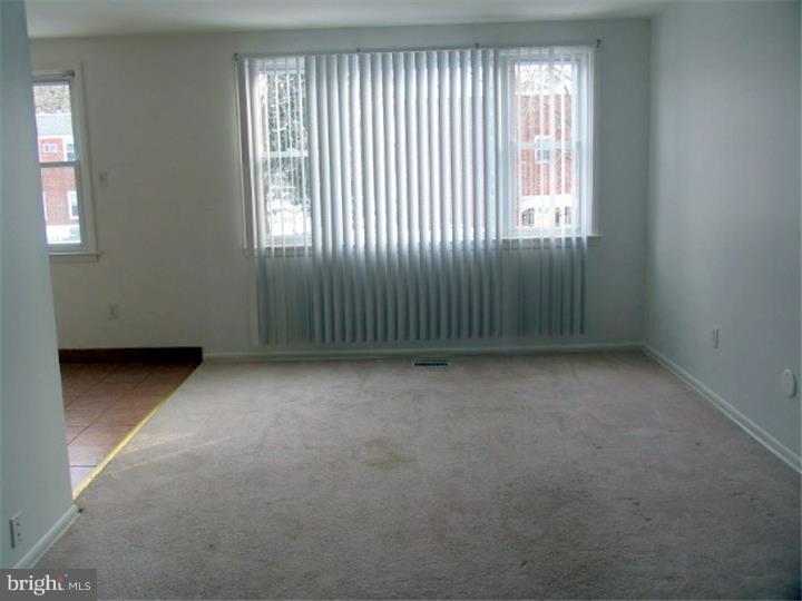 10778 Lockart Road Philadelphia, PA 19116 - Photo 9 of 25 Gallery Image 9
