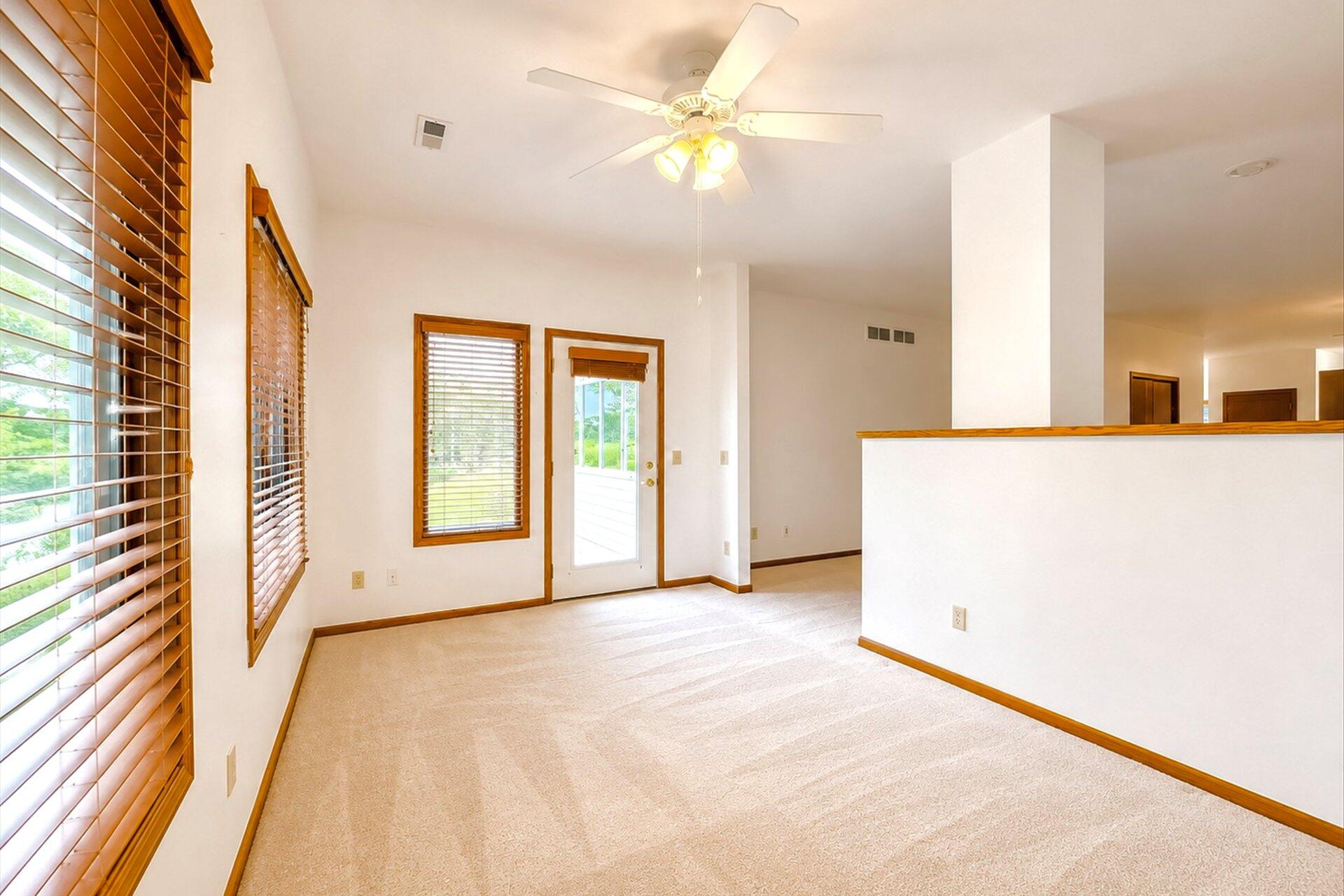 400 South Rice Street, Unit 18 Whitewater, WI 53190 - Photo 13 of 21 14-00AE7367-1387-48C8-A62F-23F9B9D0FD97