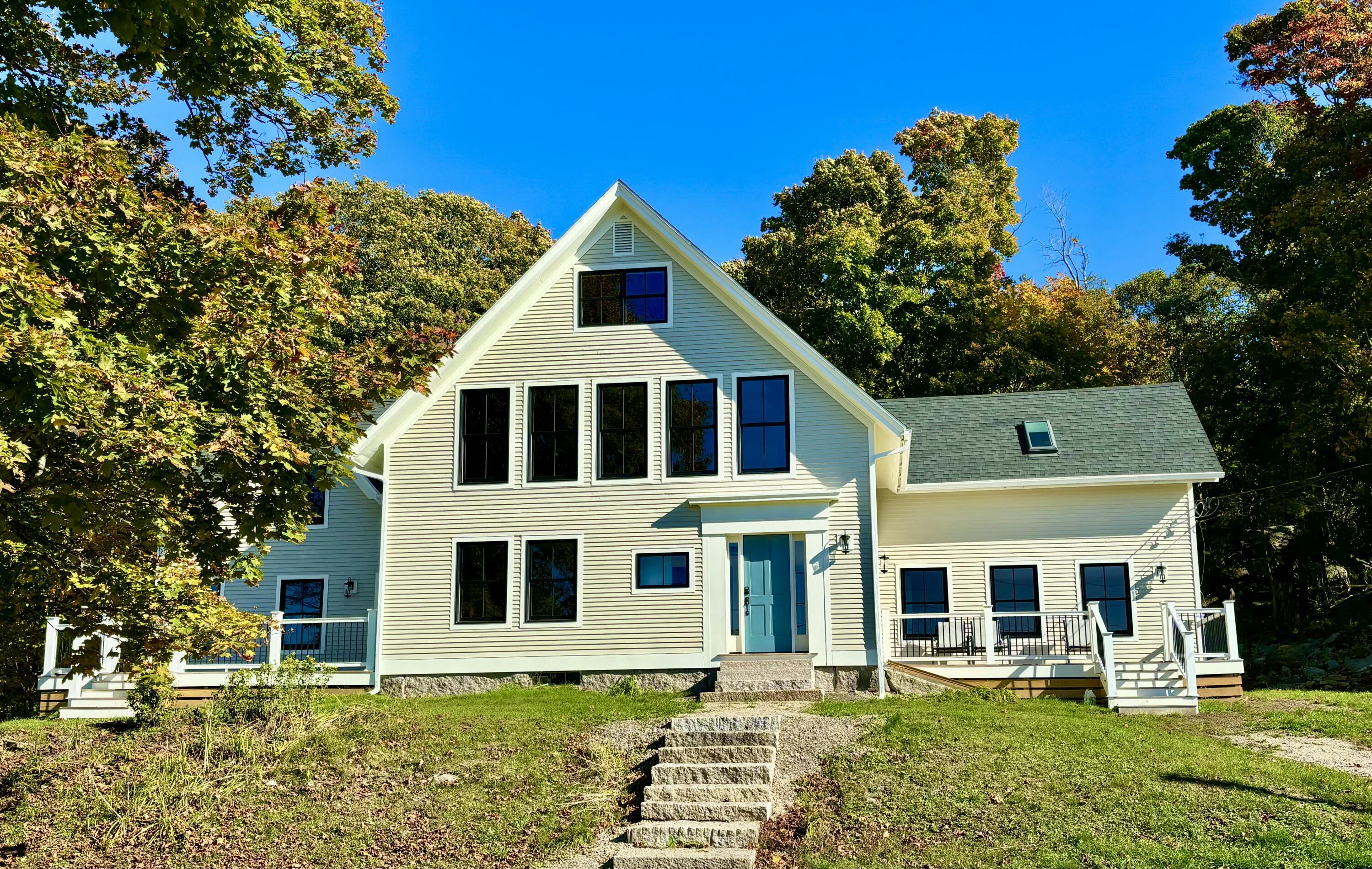 46 Atlantic Avenue Vinalhaven, ME 04863 - Photo 2 of 45 tempImageSaSyW3