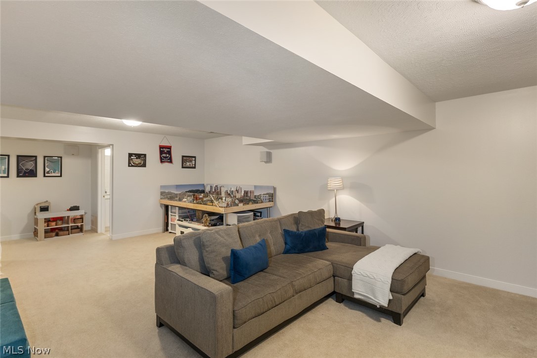 261 Skye Road Cleveland, OH 44143 - Photo 19 of 21 Gallery Image 19