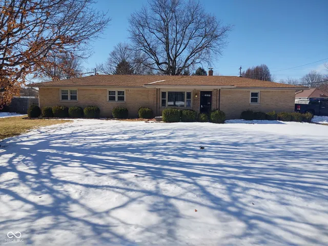 $285,000 | 3502 South Sadlier Drive, Indianapolis, IN 46239