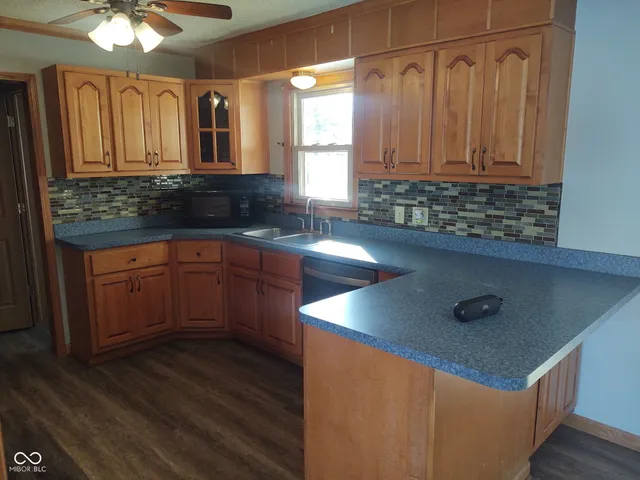 $285,000 | 3502 South Sadlier Drive, Indianapolis, IN 46239