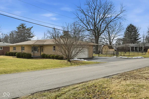 $276,000 | 3502 South Sadlier Drive, Indianapolis, IN 46239