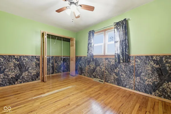 $276,000 | 3502 South Sadlier Drive, Indianapolis, IN 46239