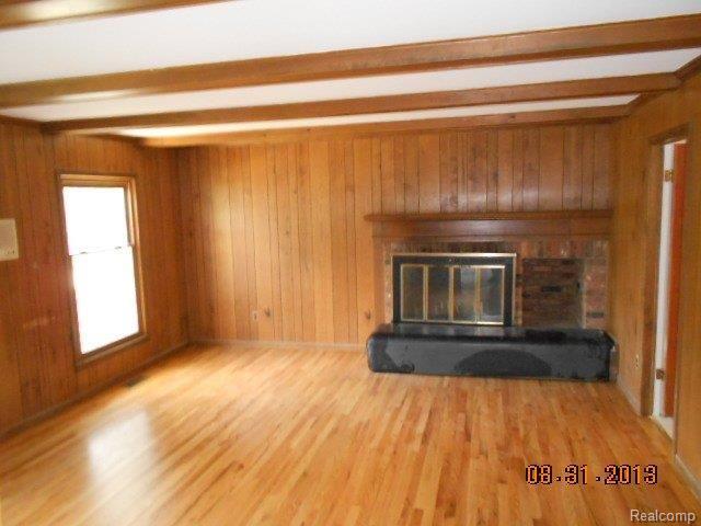 5970 Paint Valley Drive Rochester, MI 48306 - Photo 3 of 13 Family Rm w/FirePlace