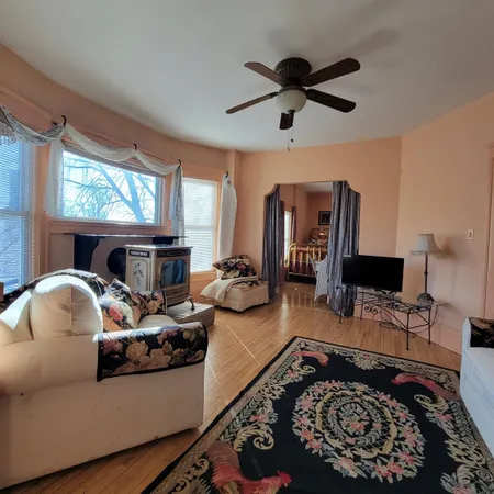 $525,000 | 300 West Prospect Avenue, Appleton, WI 54911