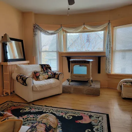 $525,000 | 300 West Prospect Avenue, Appleton, WI 54911