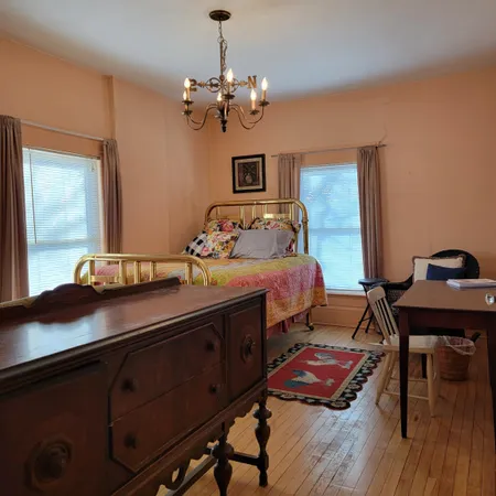 $525,000 | 300 West Prospect Avenue, Appleton, WI 54911