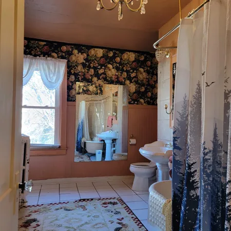 $525,000 | 300 West Prospect Avenue, Appleton, WI 54911