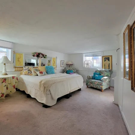 $525,000 | 300 West Prospect Avenue, Appleton, WI 54911