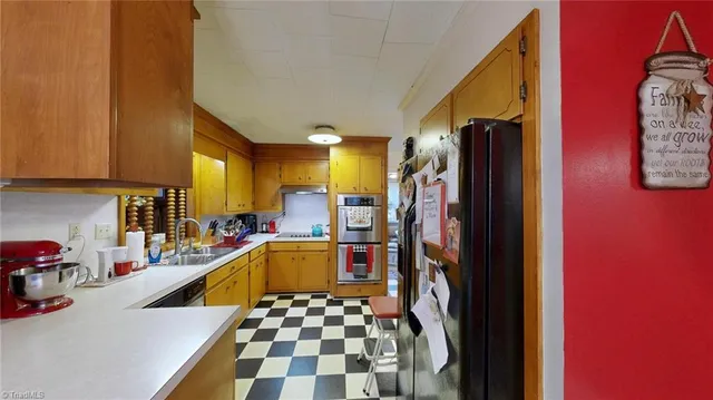 $370,000 | 2788 Fuller Mill Road North, Thomasville, NC 27360