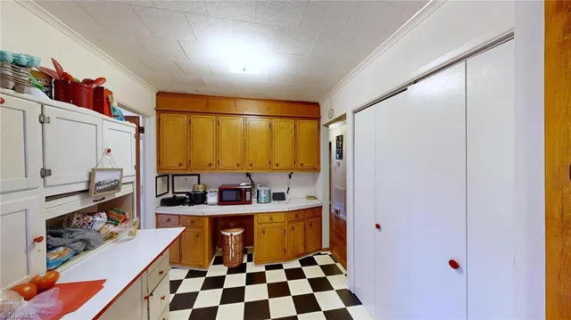 $370,000 | 2788 Fuller Mill Road North, Thomasville, NC 27360