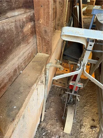 $370,000 | 2788 Fuller Mill Road North, Thomasville, NC 27360