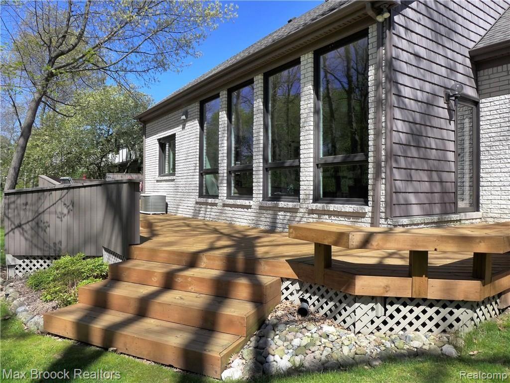 2875 Portage Trail Drive Rochester Hills, MI 48309 - Photo 8 of 52