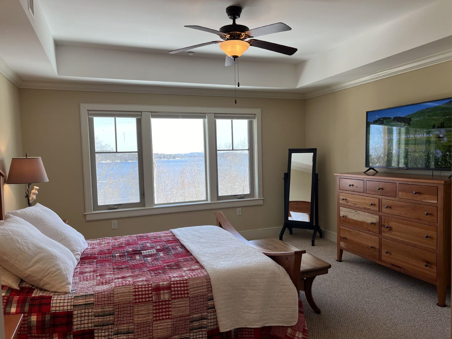 616 Scenic Road, Unit 206 Laconia, NH 03246 - Photo 3 of 40 Gallery Image 3
