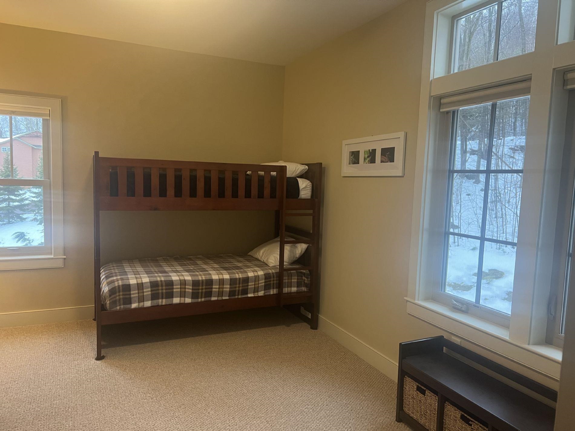 616 Scenic Road, Unit 206 Laconia, NH 03246 - Photo 9 of 40 Gallery Image 9