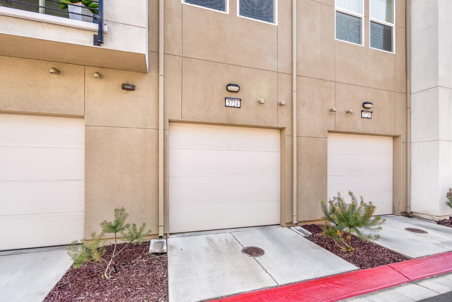 5724 Immersion Loop San Jose, CA 95119 - Photo 22 of 24 a view of entryway