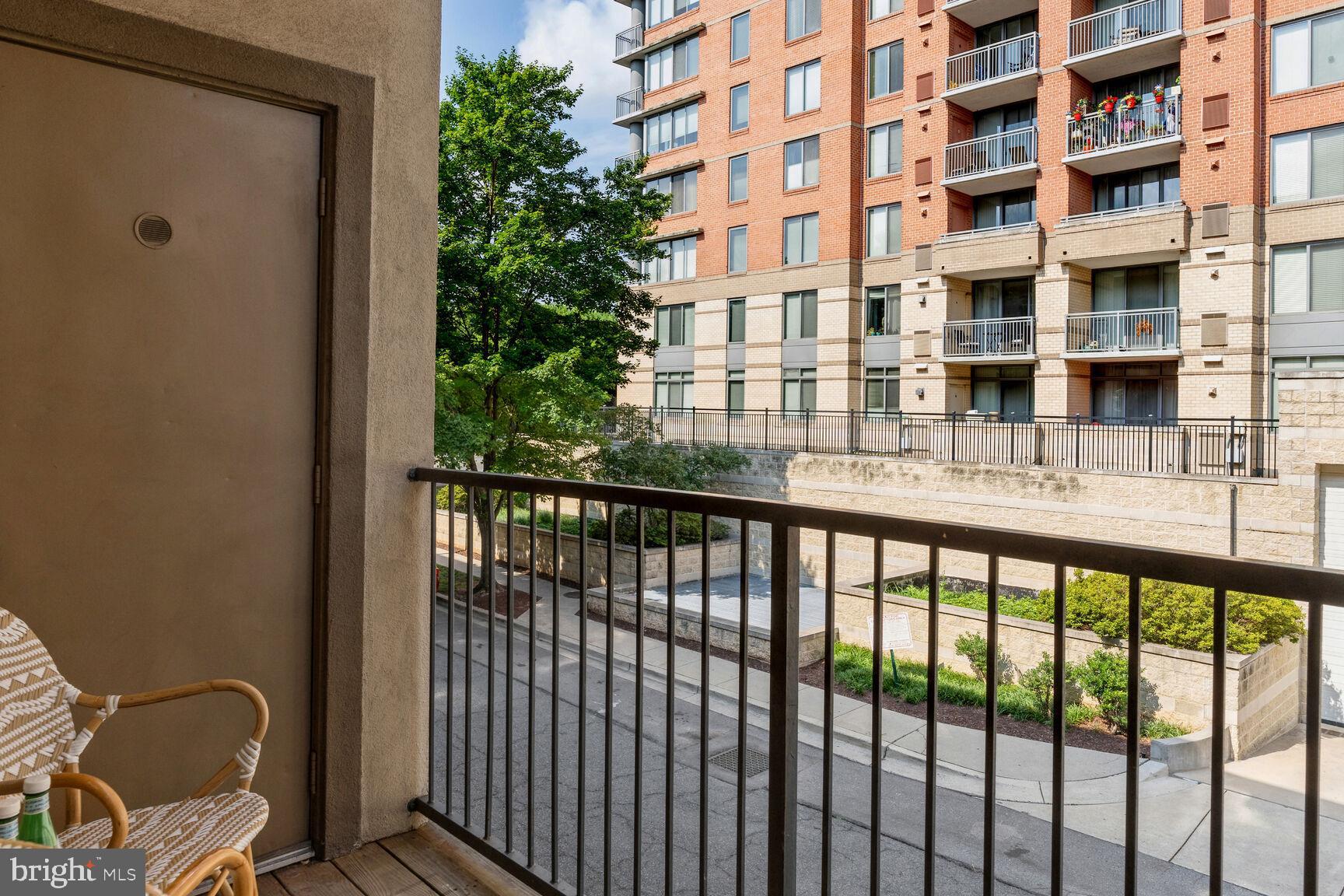 11750 Old Georgetown Road, Unit 2314 Rockville, MD 20852 - Photo 5 of 45 Balcony