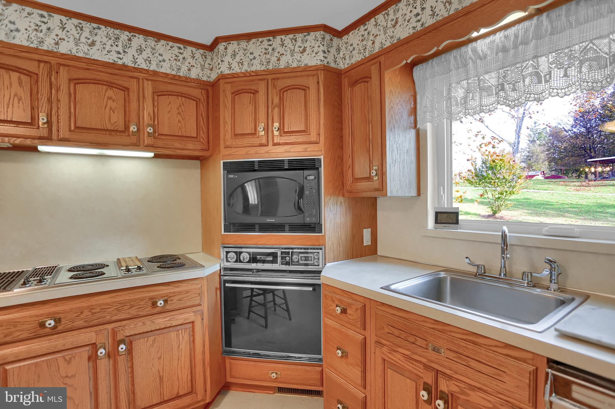 305 Newberry Road Middletown, PA 17057 - Photo 26 of 48 Kitchen cooking area!