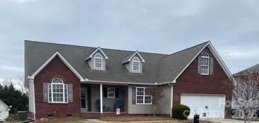 $465,000 | 104 Lakewood Drive, Kings Mountain, NC 28086