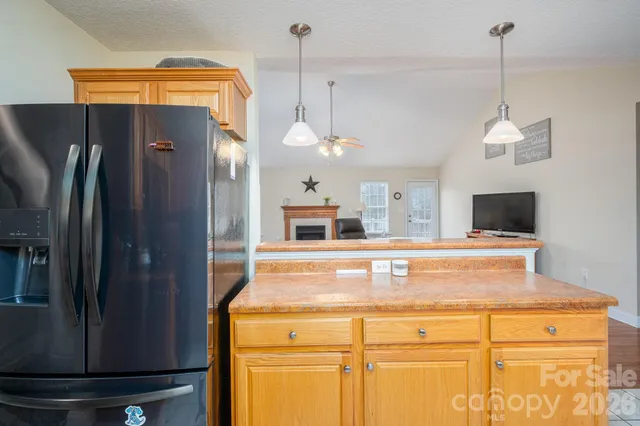 $465,000 | 104 Lakewood Drive, Kings Mountain, NC 28086