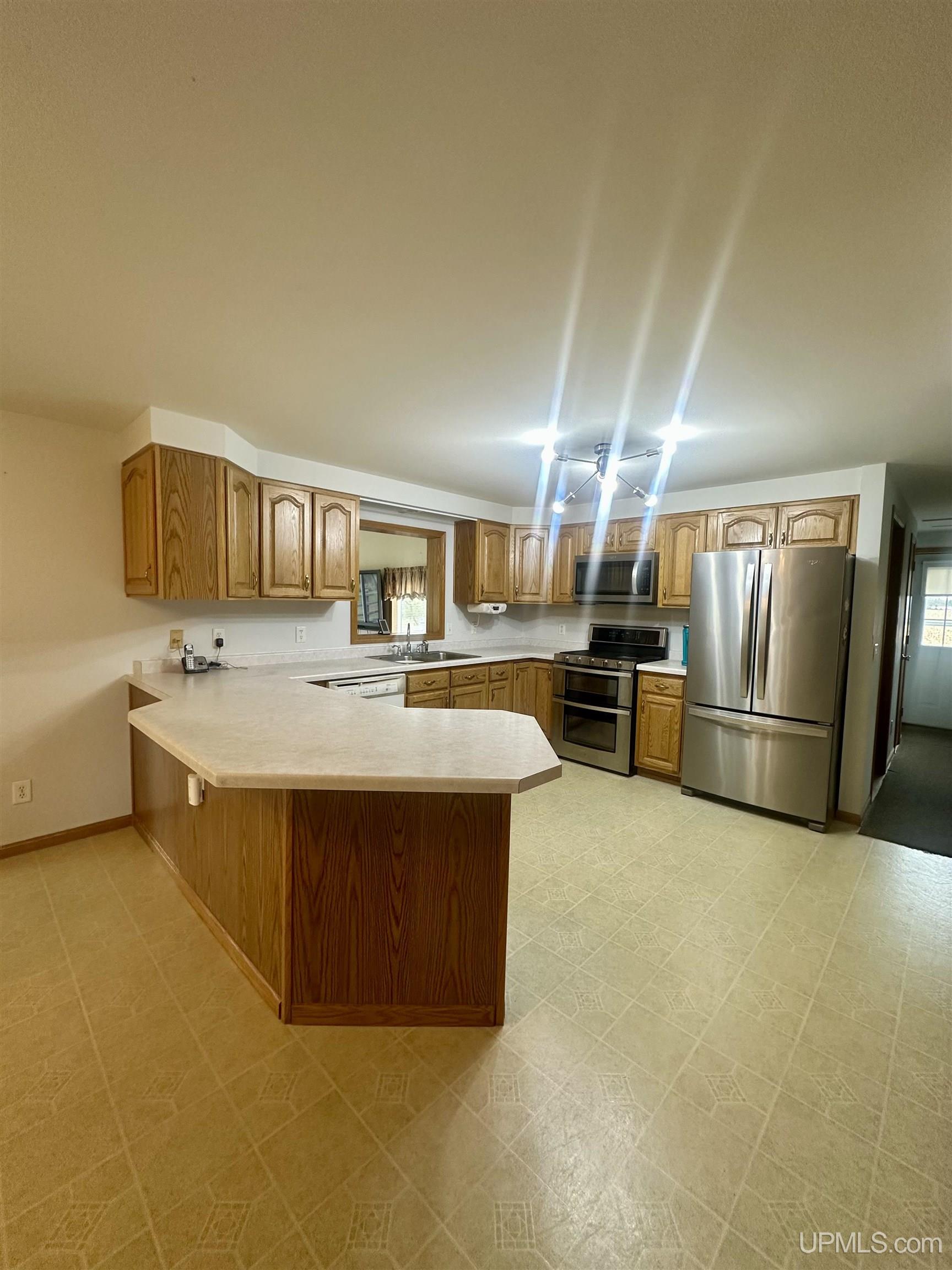 8804 County 416 J Road Cornell, MI 49818 - Photo 4 of 50