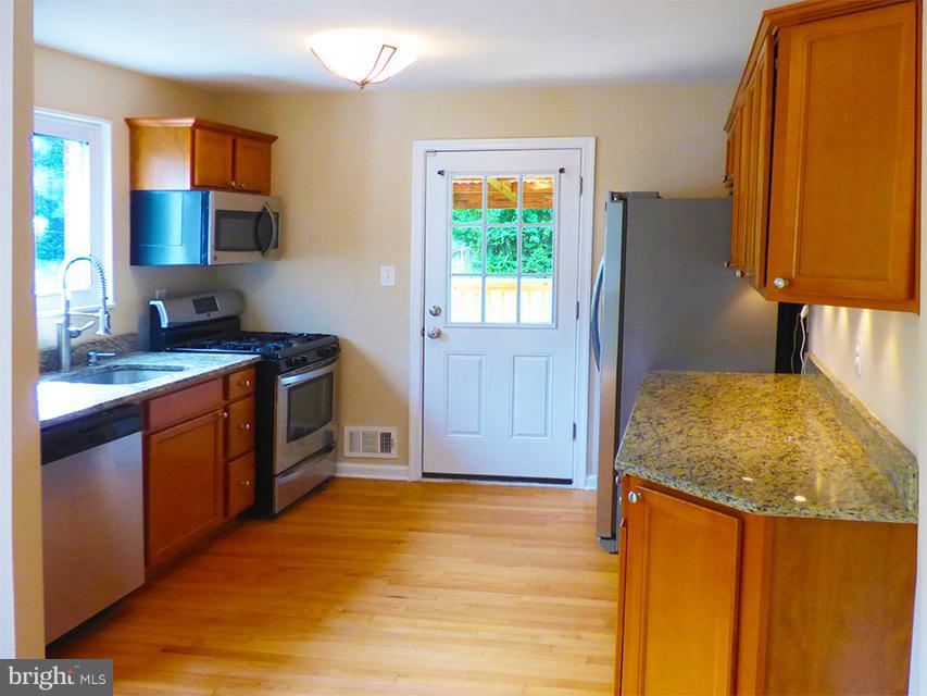 3805 Ralph Road Silver Spring, MD 20906 - Photo 3 of 6 Kitchen