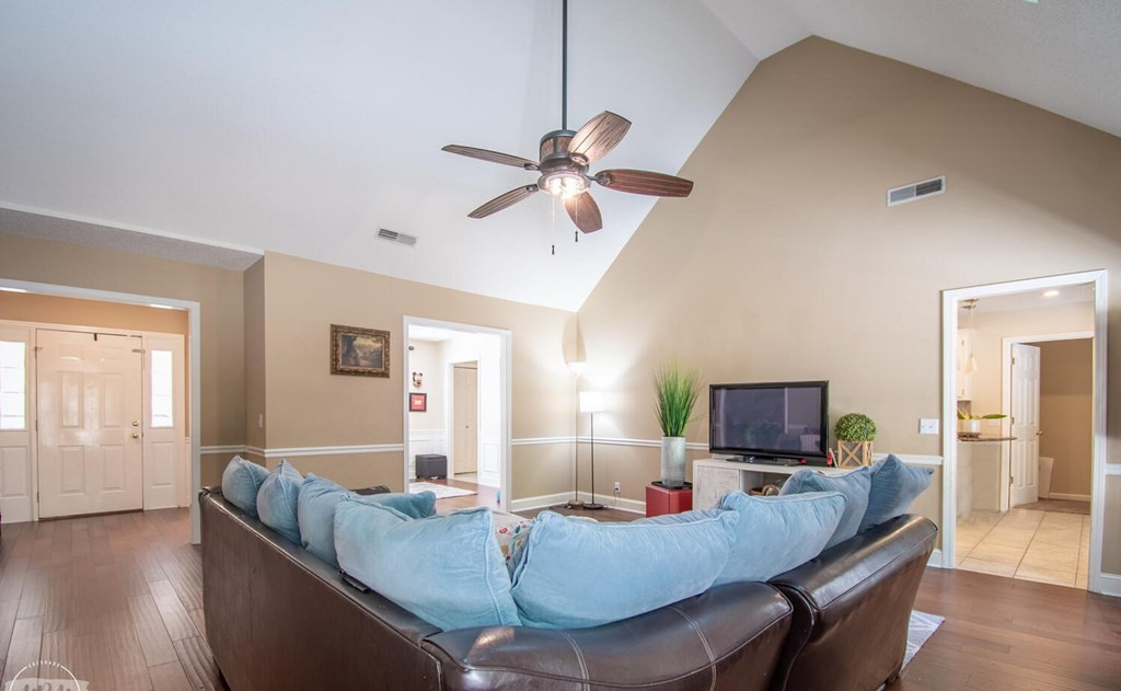 202 Barefoot Court Sumter, SC 29150 - Photo 13 of 51