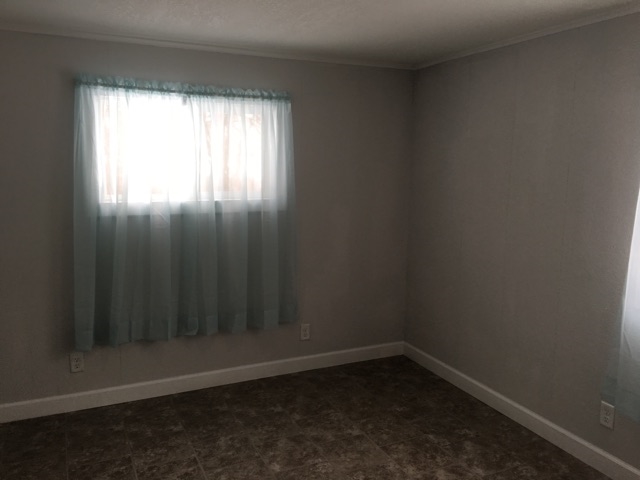2873 East Baseline Road Mount Pleasant, MI 48858 - Photo 9 of 33 1851265-8.JPG
