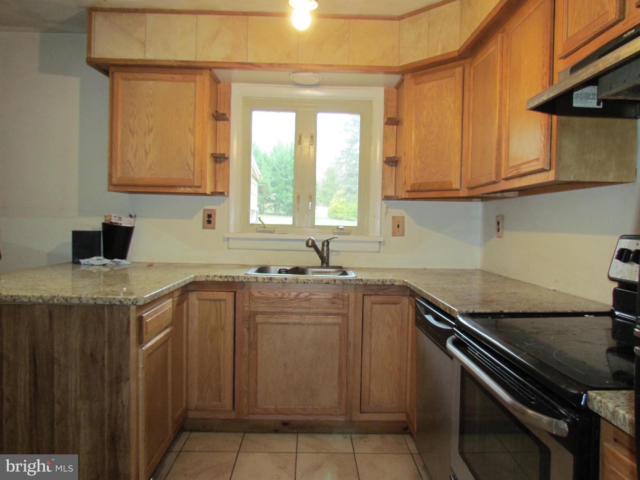 1414 Township Line Road Chalfont, PA 18914 - Photo 6 of 25 Gallery Image 6