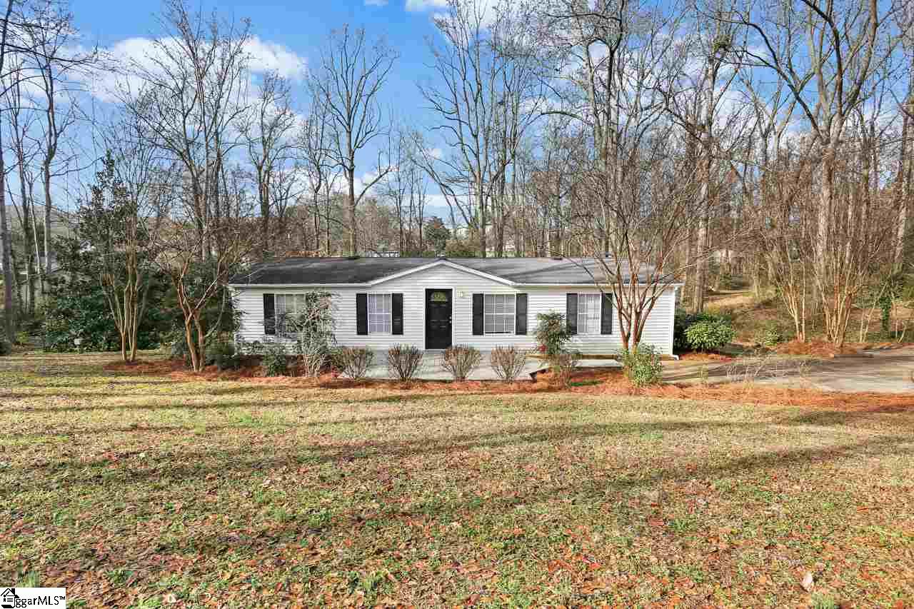120 Putman Road Simpsonville, SC 29681 - Photo 4 of 36 Gallery Image 4