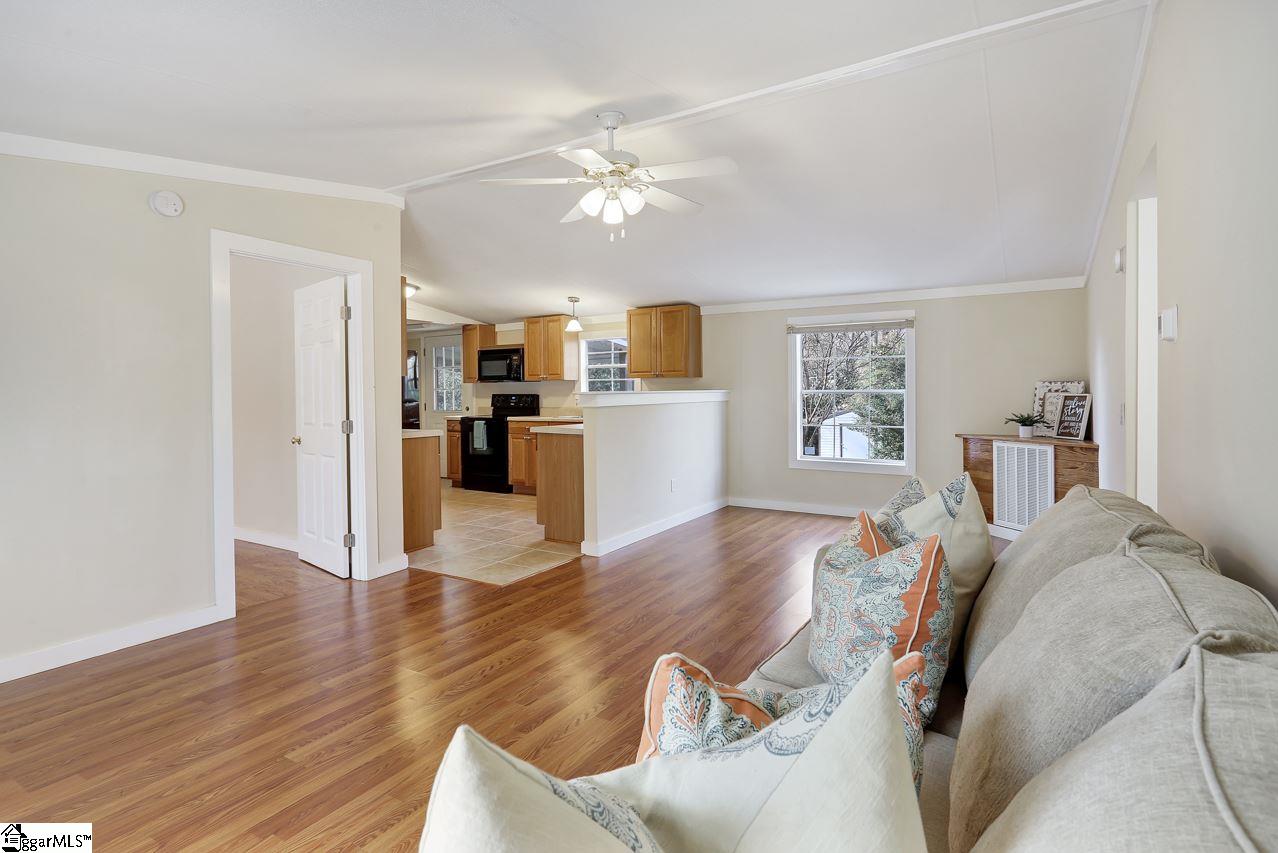 120 Putman Road Simpsonville, SC 29681 - Photo 8 of 36 Gallery Image 8