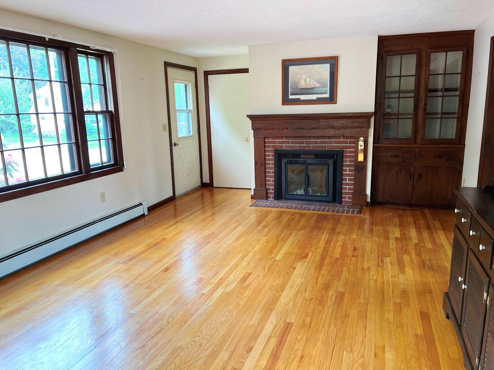 10 Maple Street Cumberland Center, ME 04021 - Photo 7 of 13 10 Maple St, Cumberland