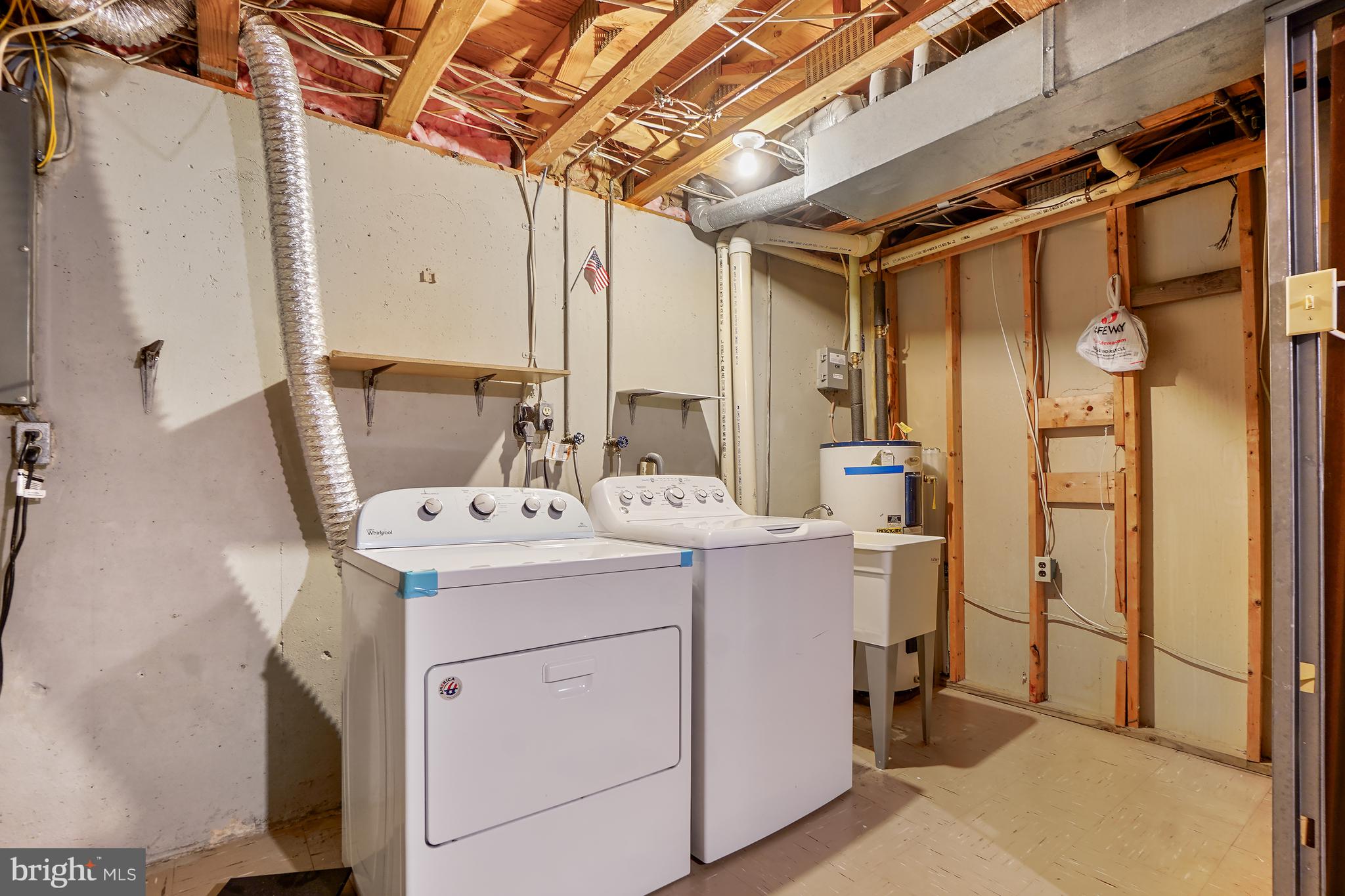 9412 Kilbride Court Perry Hall, MD 21128 - Photo 36 of 52 a utility room with dryer and washer
