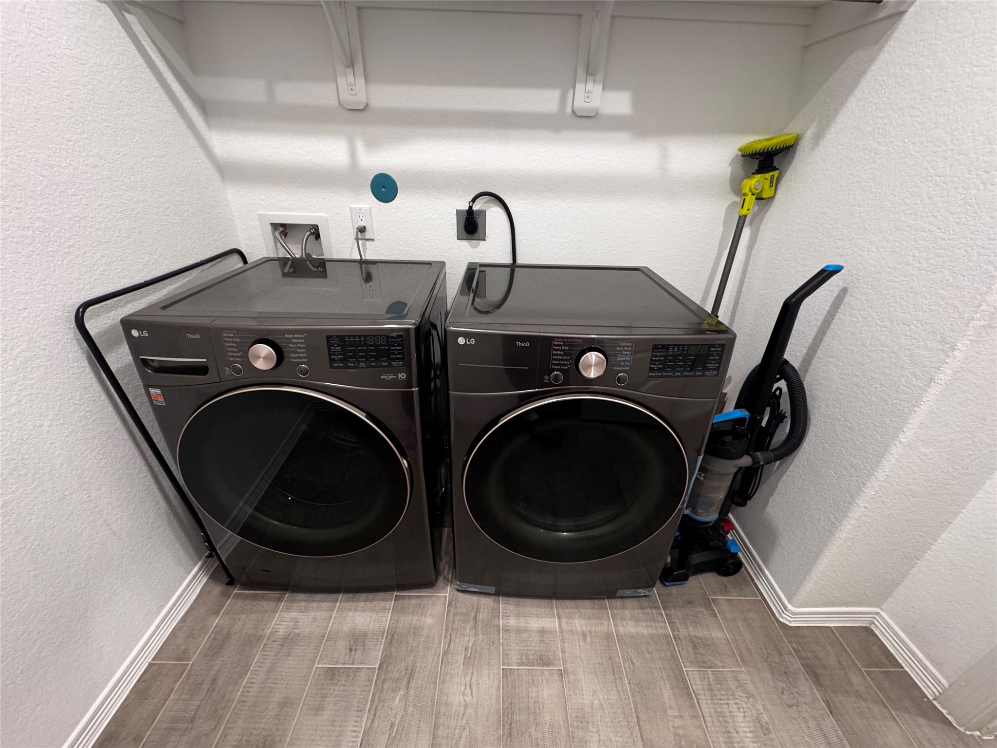 9662 Caney Trails Road Conroe, TX 77303 - Photo 7 of 11