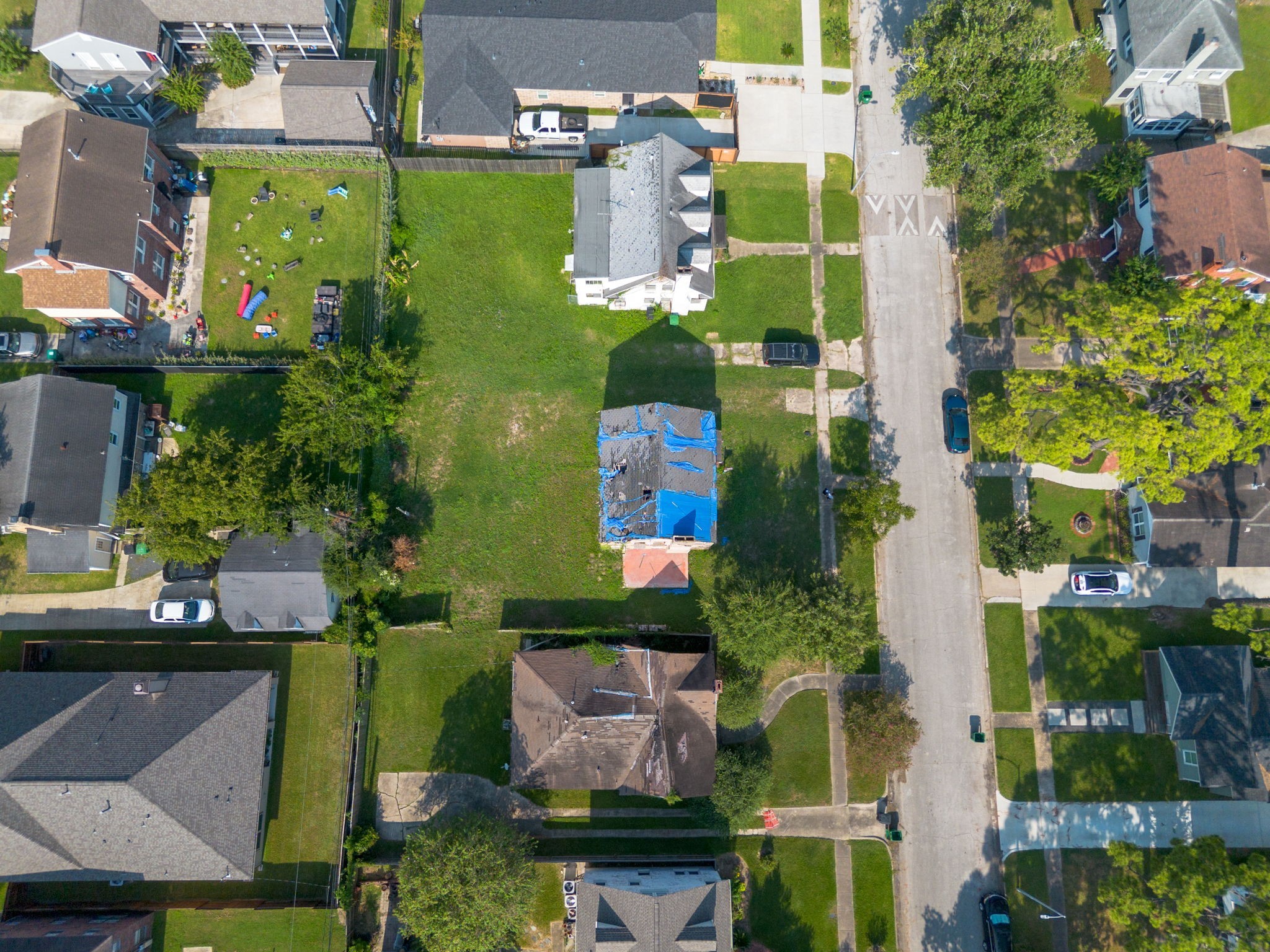 3338 Wichita Street Houston, TX 77004 - Photo 6 of 19 an aerial view of houses with outdoor space