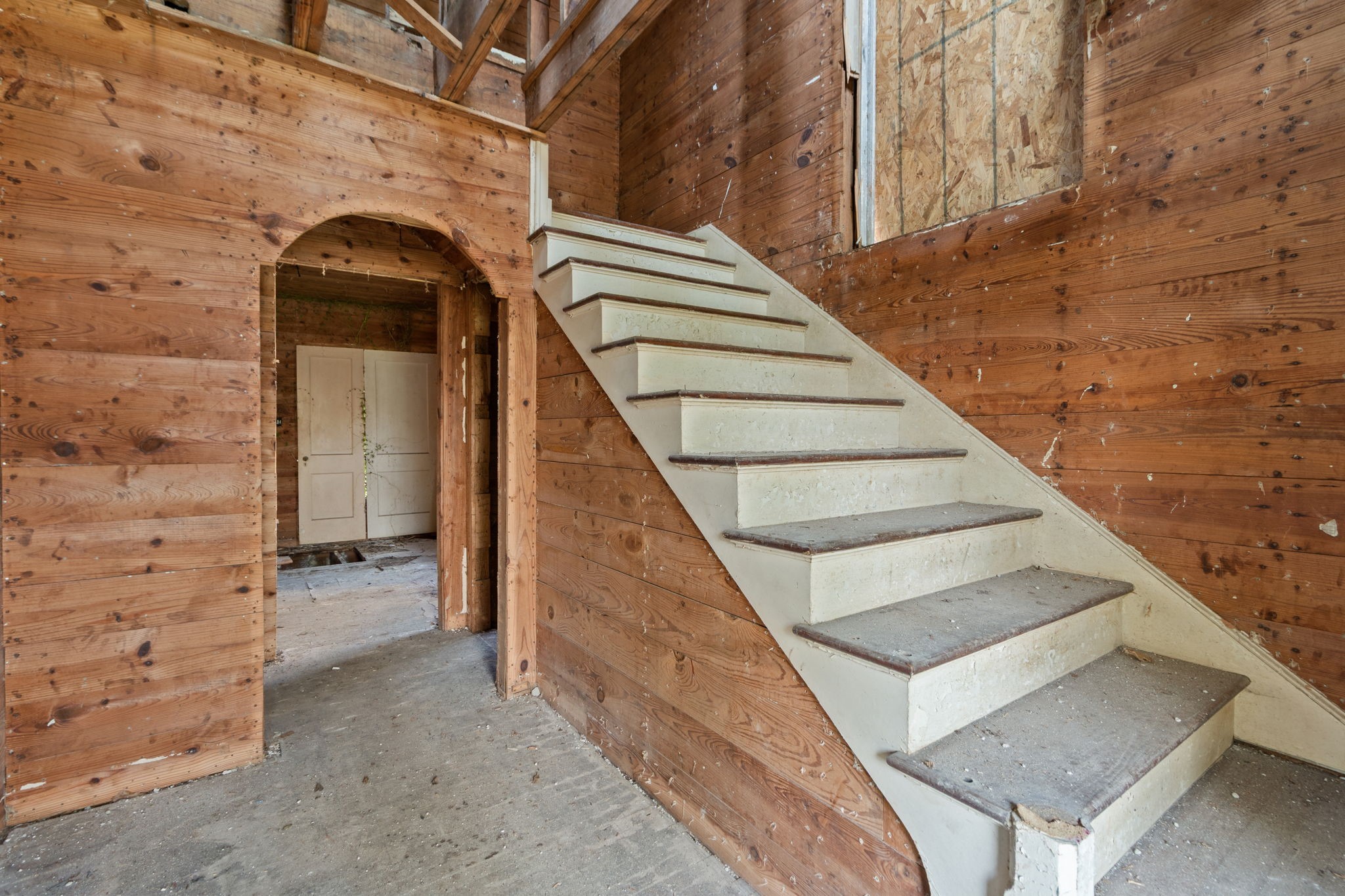 3338 Wichita Street Houston, TX 77004 - Photo 9 of 19 a view of entryway with a front door