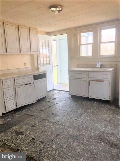 303 Pemberton Road Southampton, NJ 08088 - Photo 7 of 22