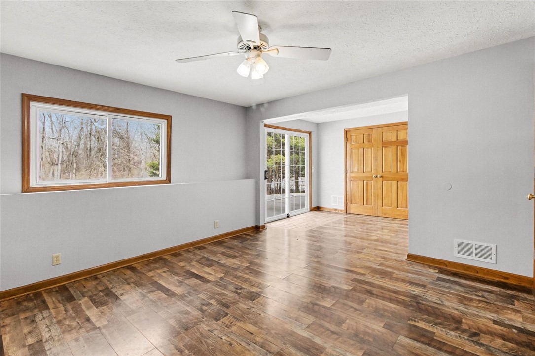 1333 Whitney Road Ontario, NY 14519 - Photo 17 of 31