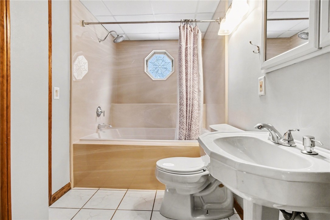 1333 Whitney Road Ontario, NY 14519 - Photo 21 of 31